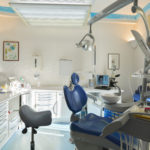 Une salle de soin du Dentiste à Estragel Dr Lucas